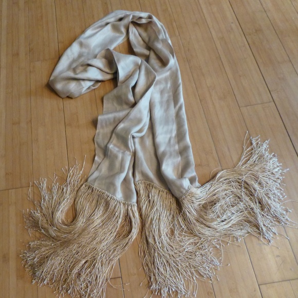 DRAMATIC BEIGE SILKY FRINGE BLANKET SCARF 26''X 82